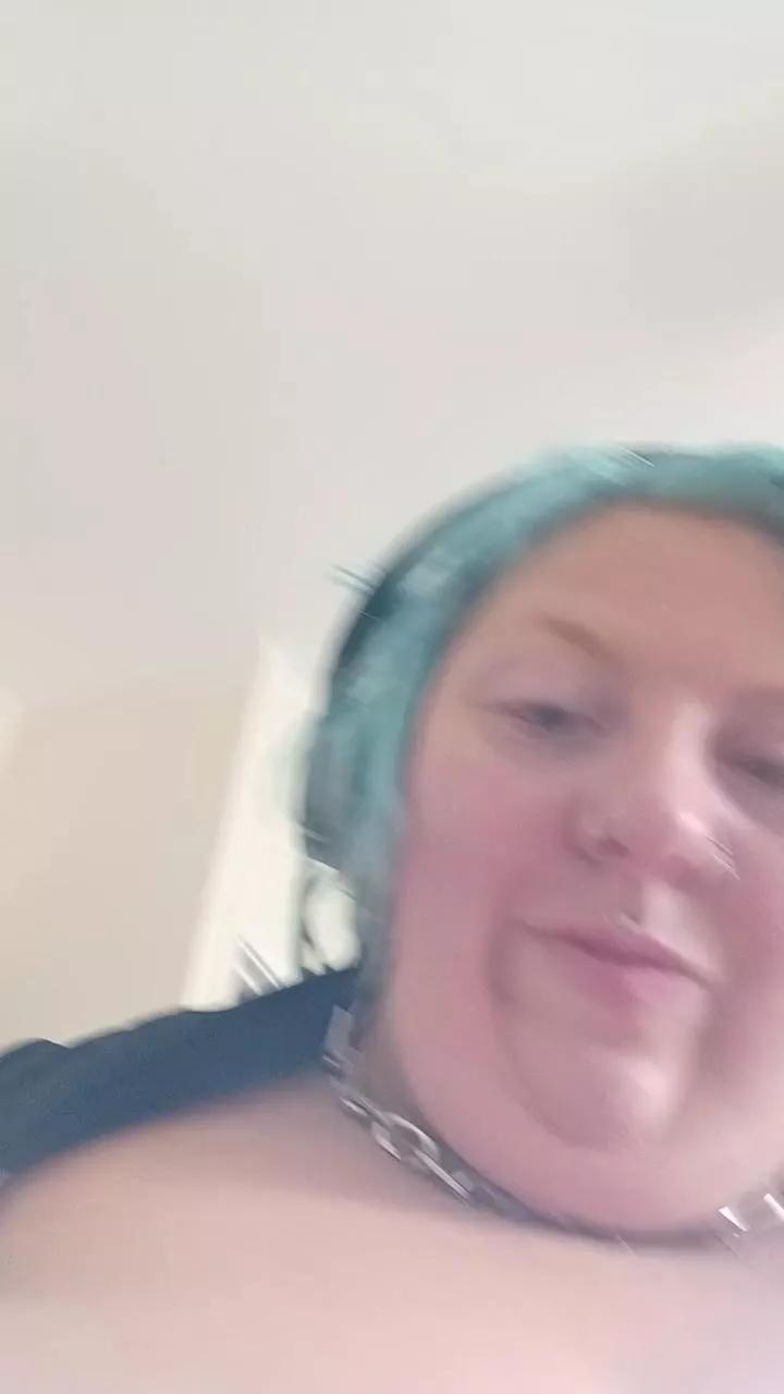 MissFoxieFairy on Cam4 