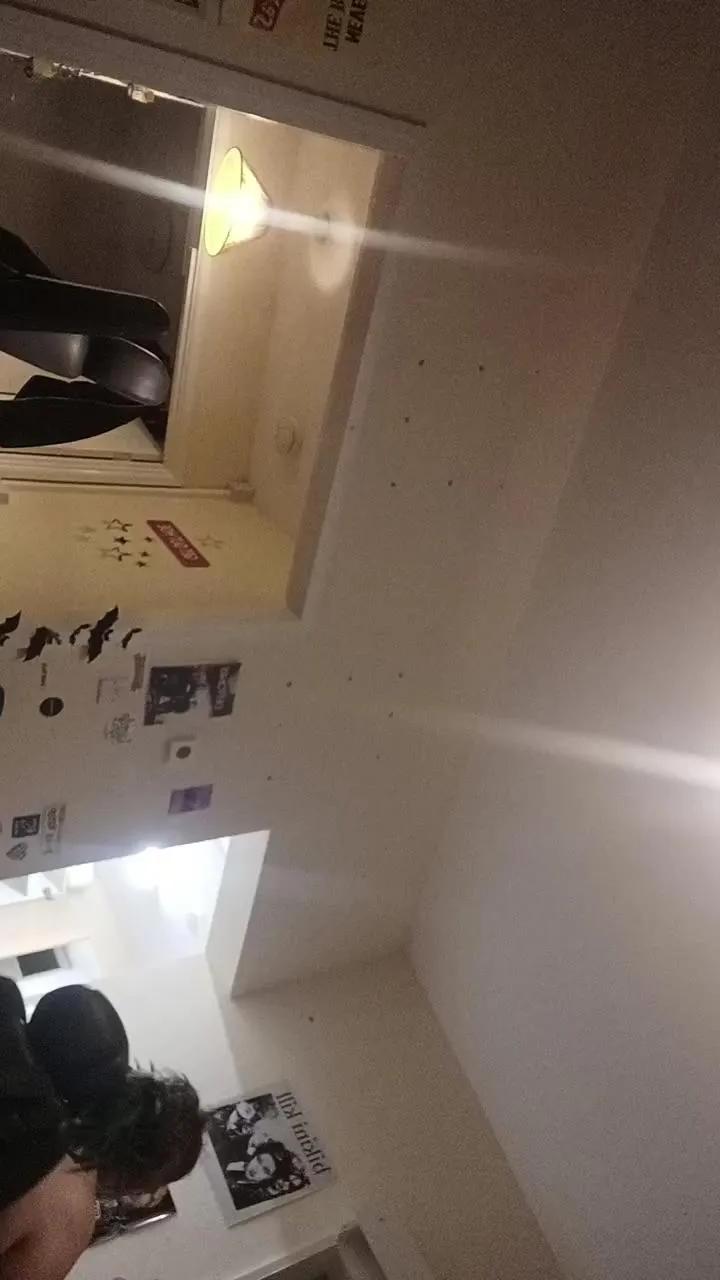 MissFoxieFairy on Cam4 