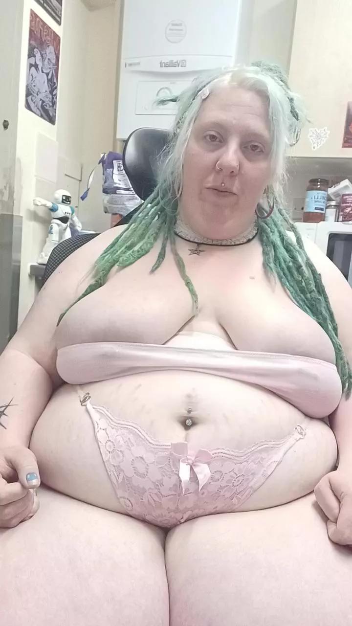 MissFoxieFairy on Cam4 