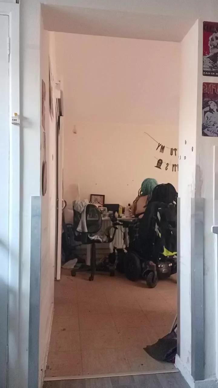 MissFoxieFairy on Cam4 