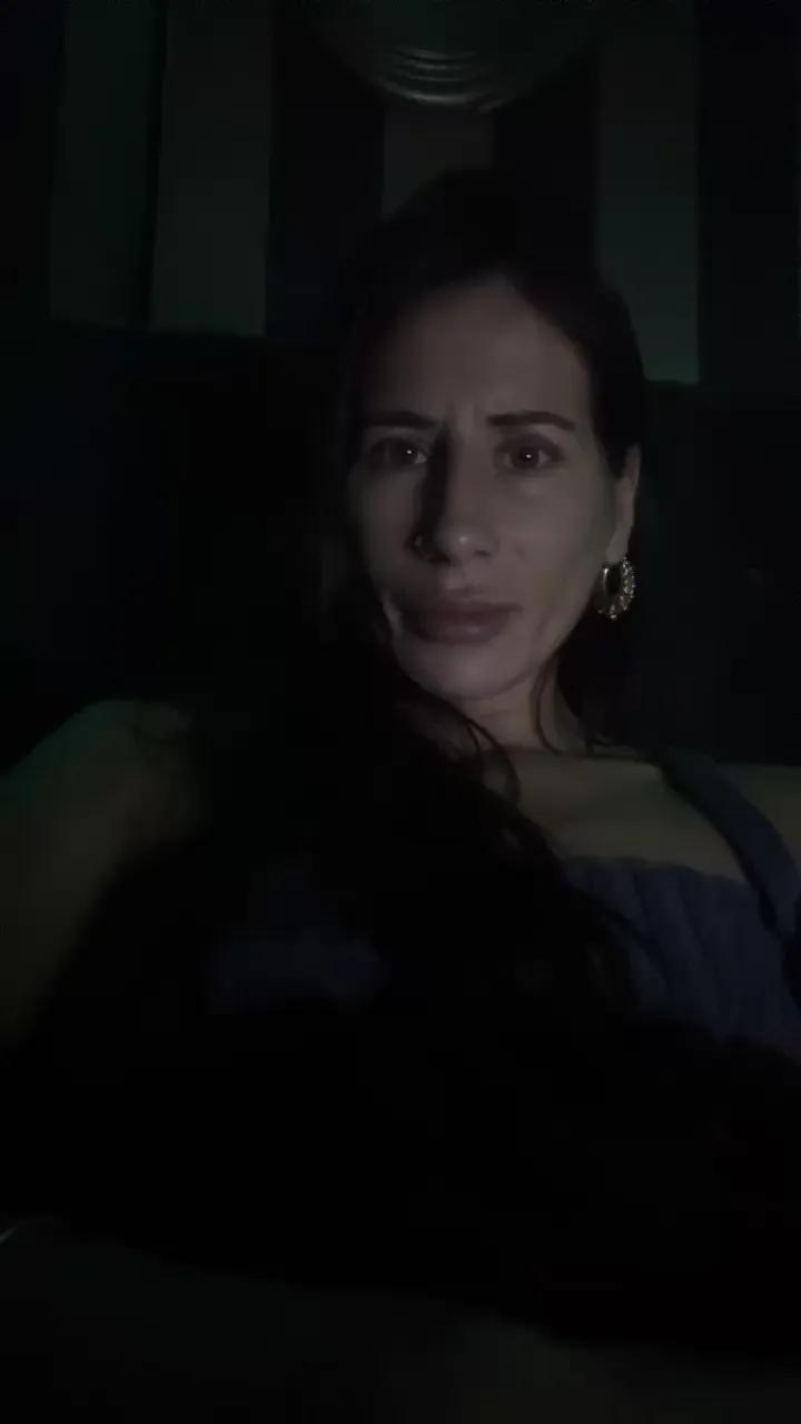 Missfoxylady33 on Cam4 