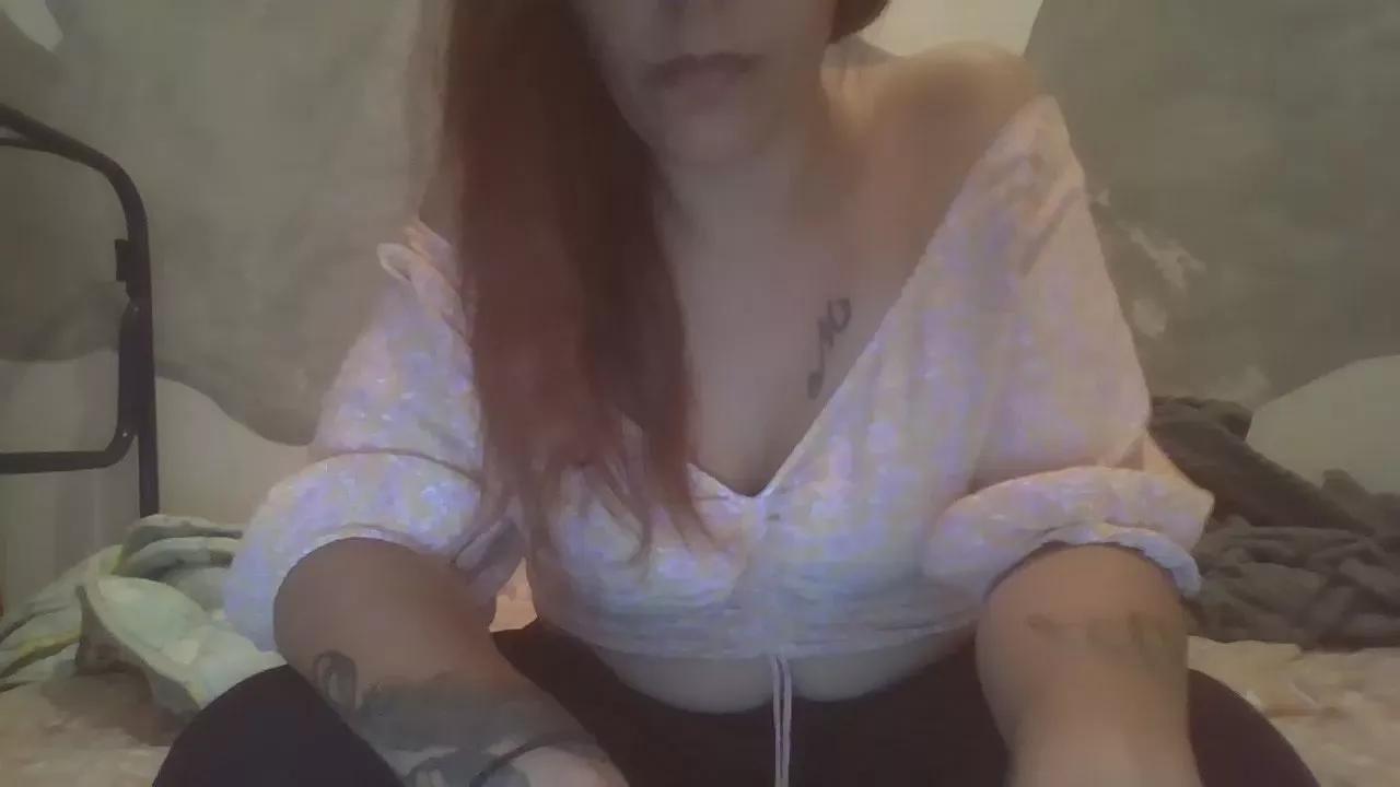 Offline MISSGIRL85 on Cam4