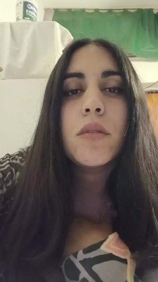 MIUHOT26 on Cam4 