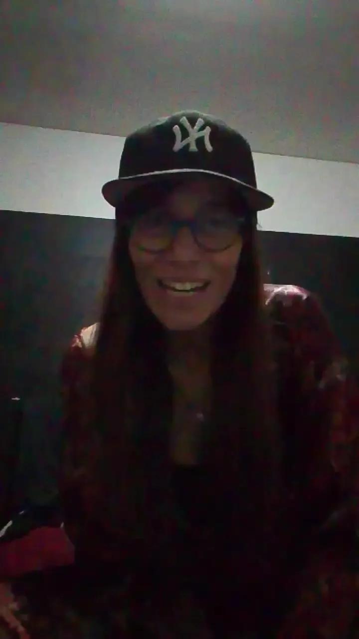 Moon004 on Cam4 