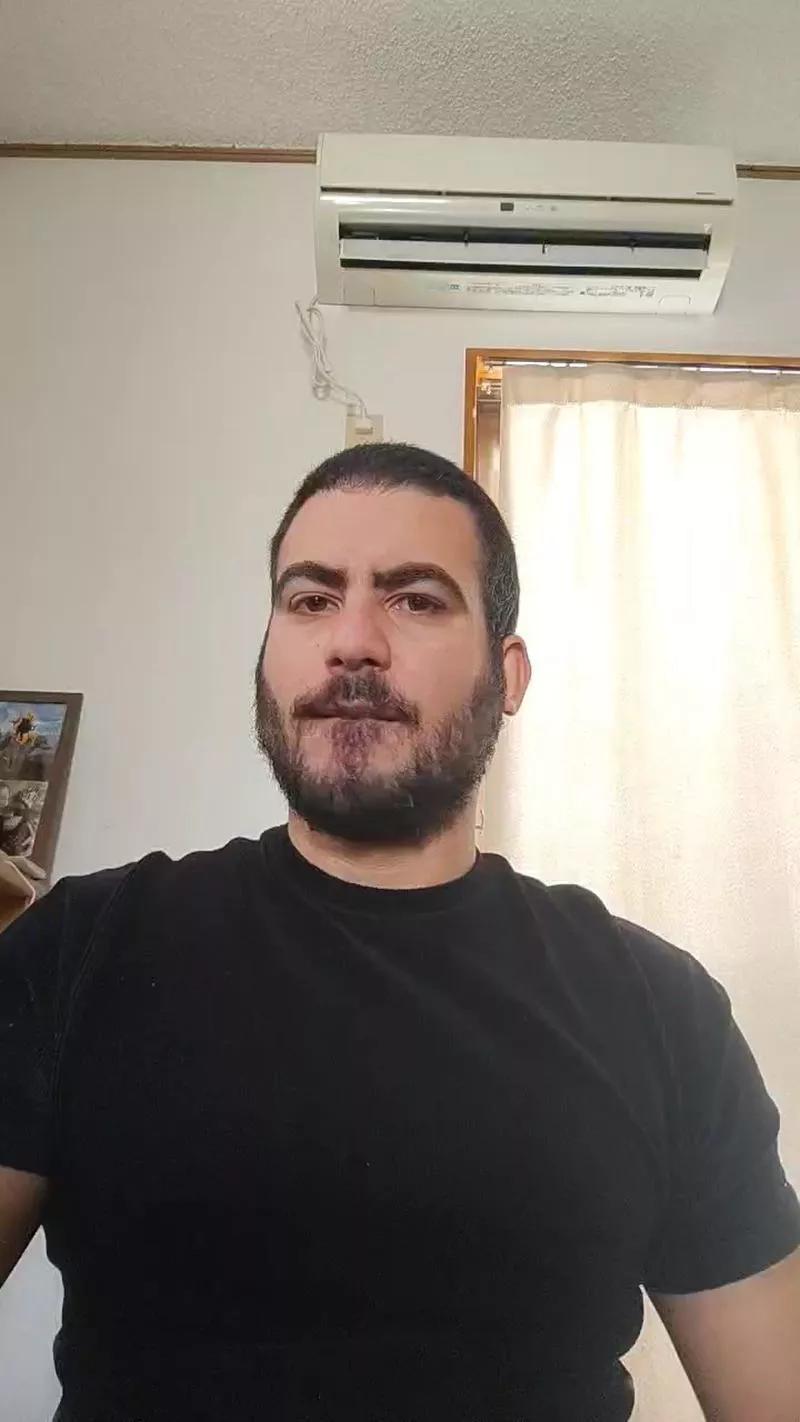Mr_RA on Cam4 