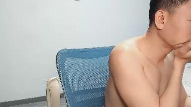 Offline mushroom115 on Cam4