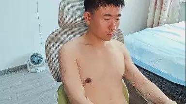 Offline mushroom115 on Cam4