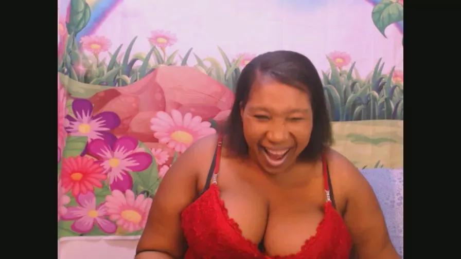 Offline mysticeboney69 on Cam4