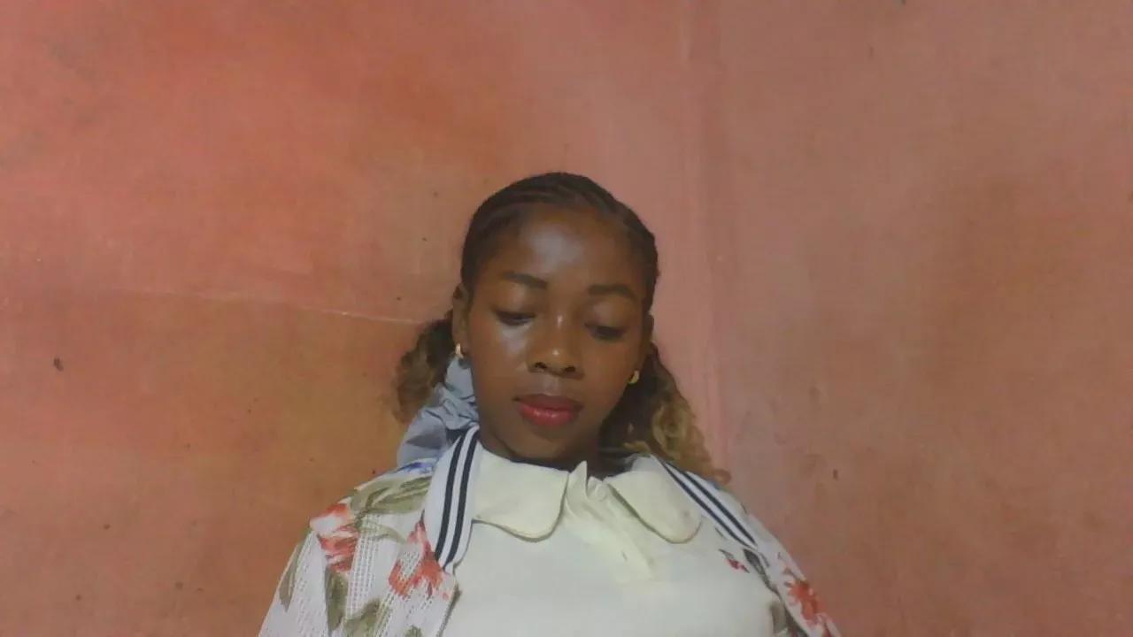 Nanah26 on Cam4 