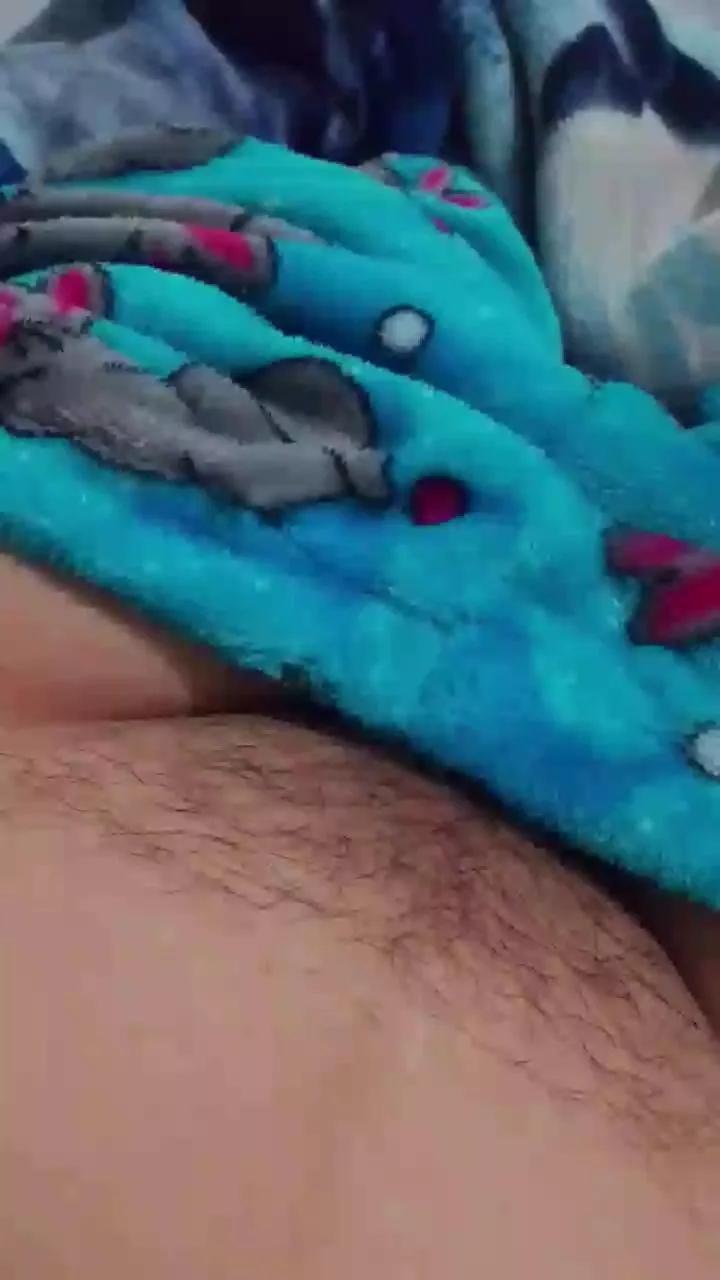 Offline Naomi_taylor_05 on Cam4