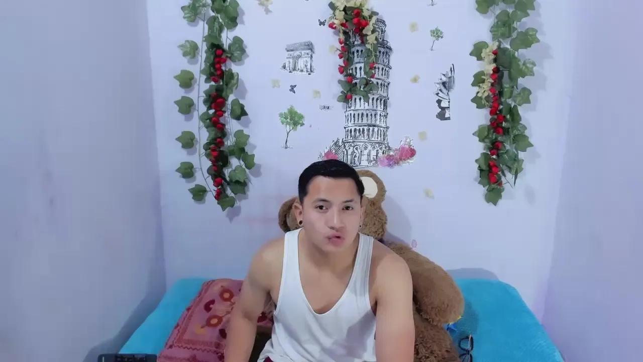 Natalia_Juliam on Cam4 