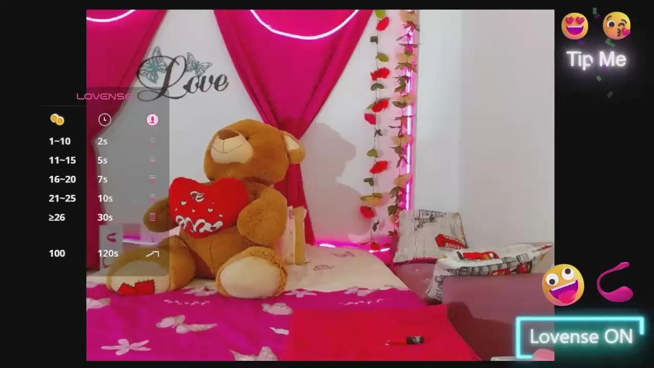 Offline NatashaKissess on Cam4