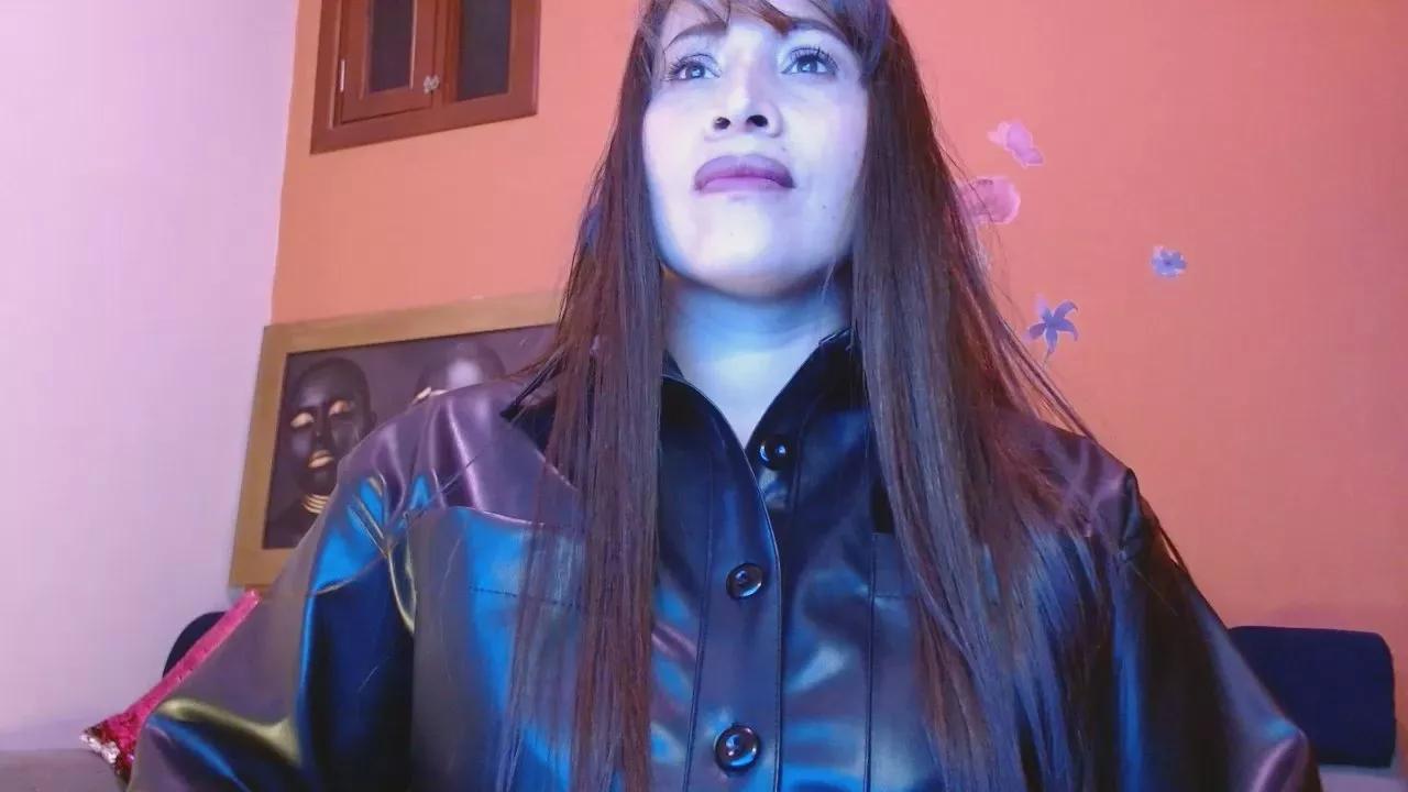 Avatar of nathy_latex07