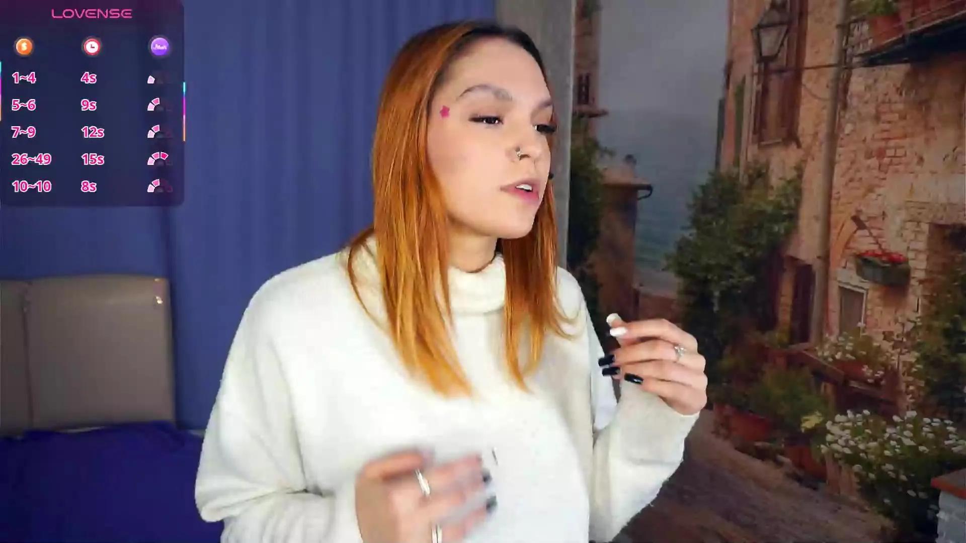 NeldaHarwick —  #cosplay #threesome #feet #pornstar #lesbian #bdsm #amateur