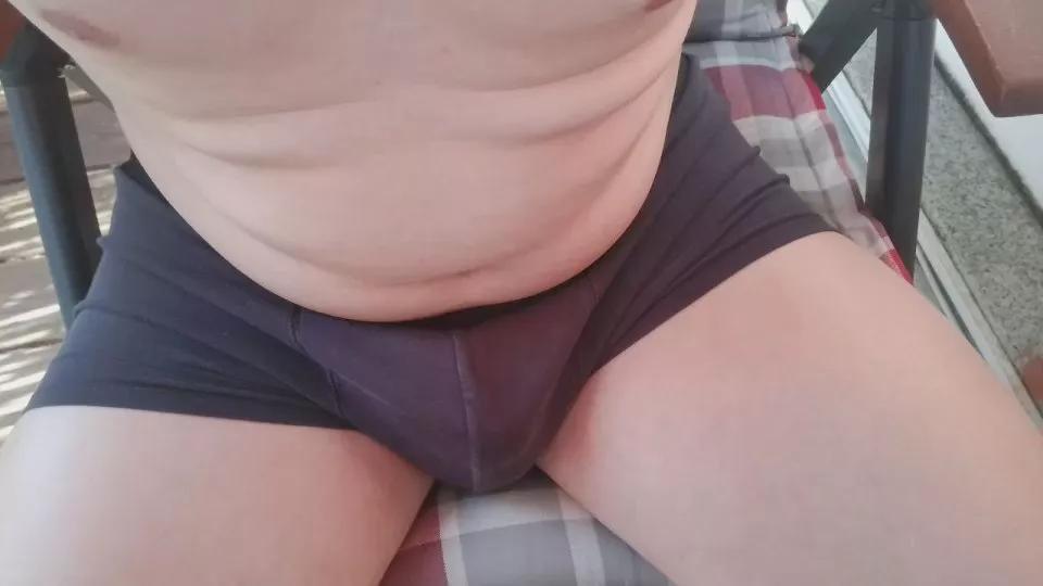 Offline niconice87 on Cam4