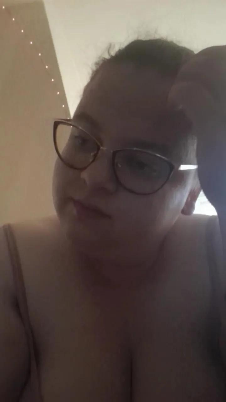 NIKIJOANA on Cam4 