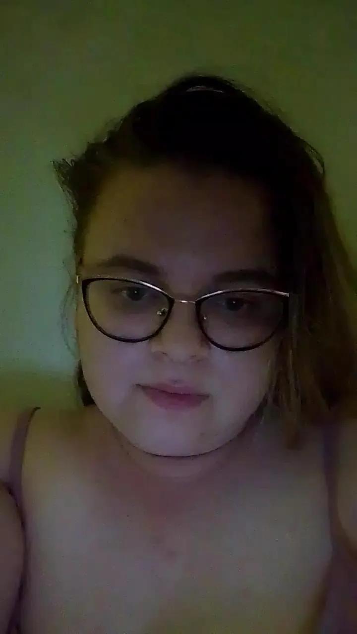NIKIJOANA on Cam4 