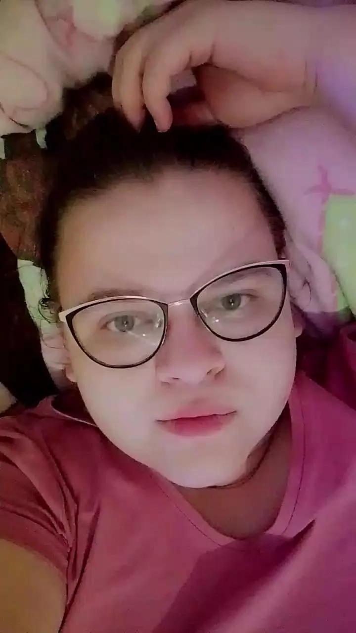NIKIJOANA on Cam4 