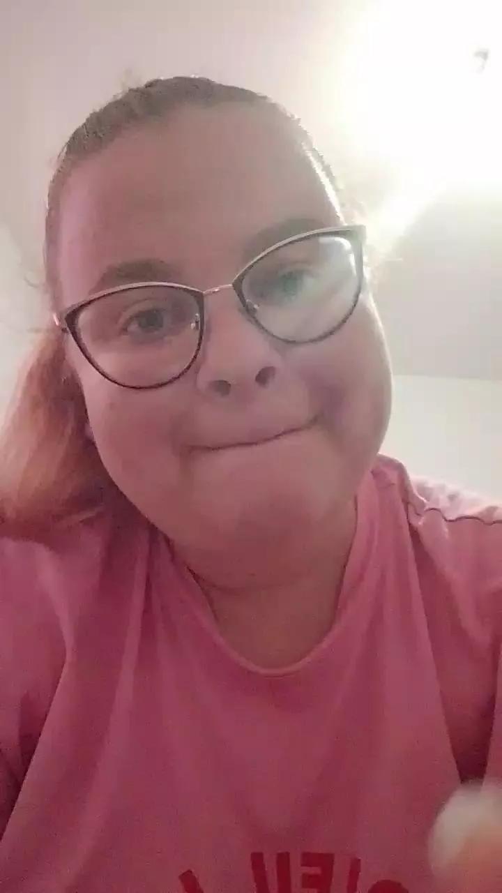 NIKIJOANA on Cam4 