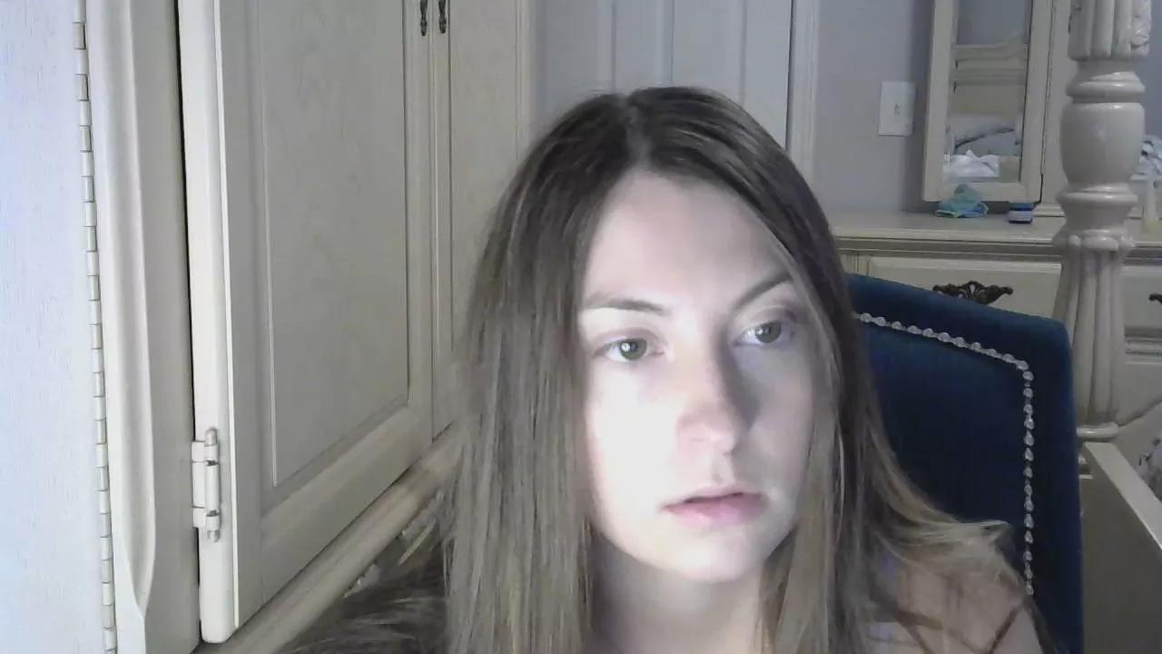 Nikkiamber on Cam4 