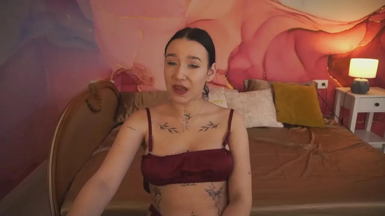 NikkiNikkis on Cam4 