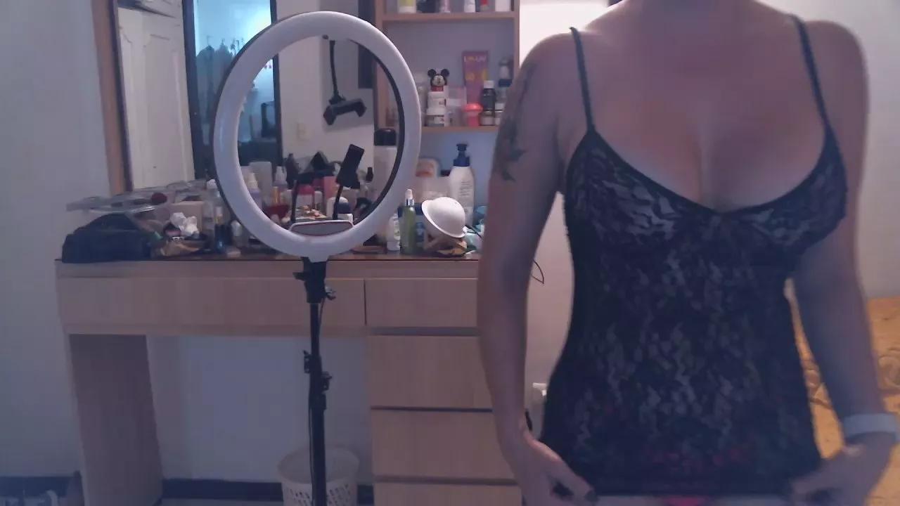 ninfomana420 on Cam4 