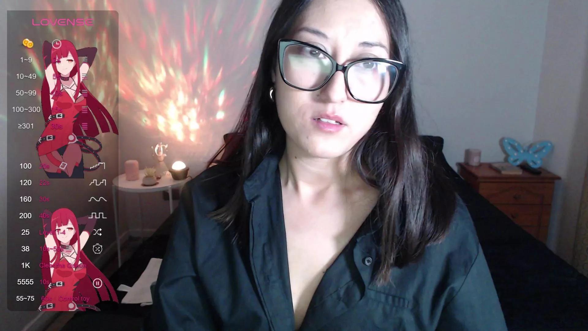 Offline Ninimoon on Cam4