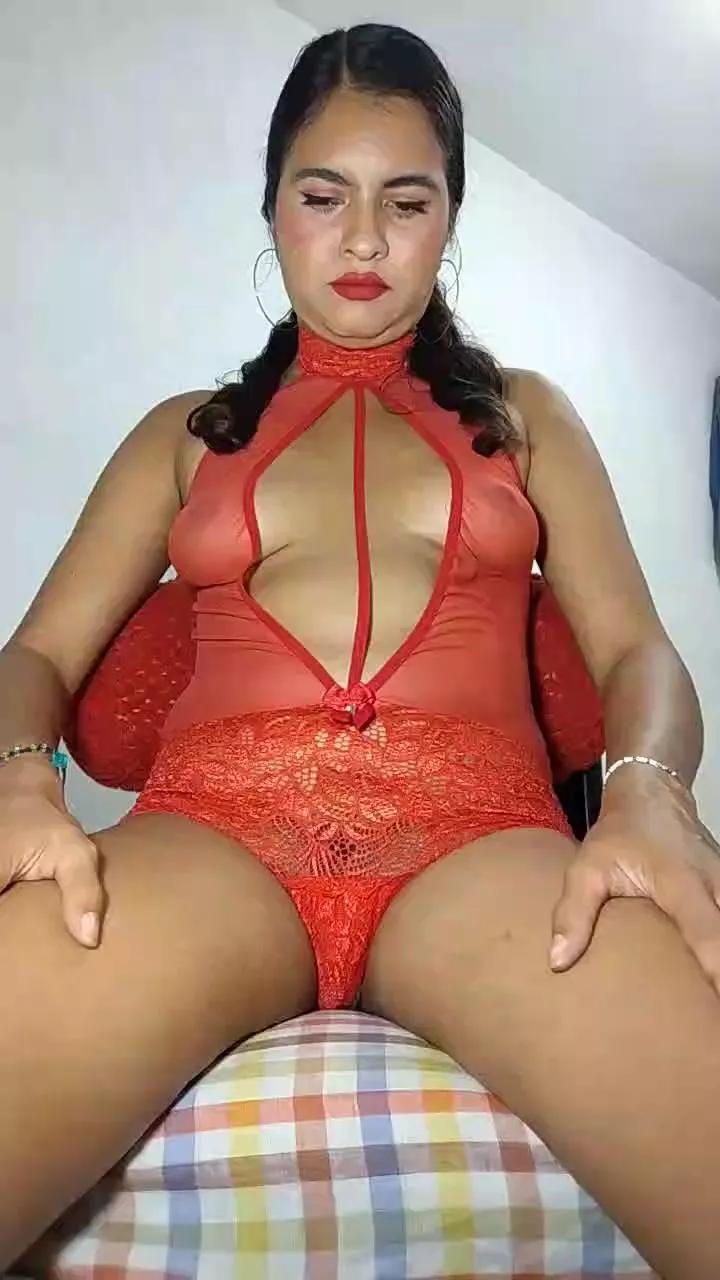 NinphGraceX on Cam4 