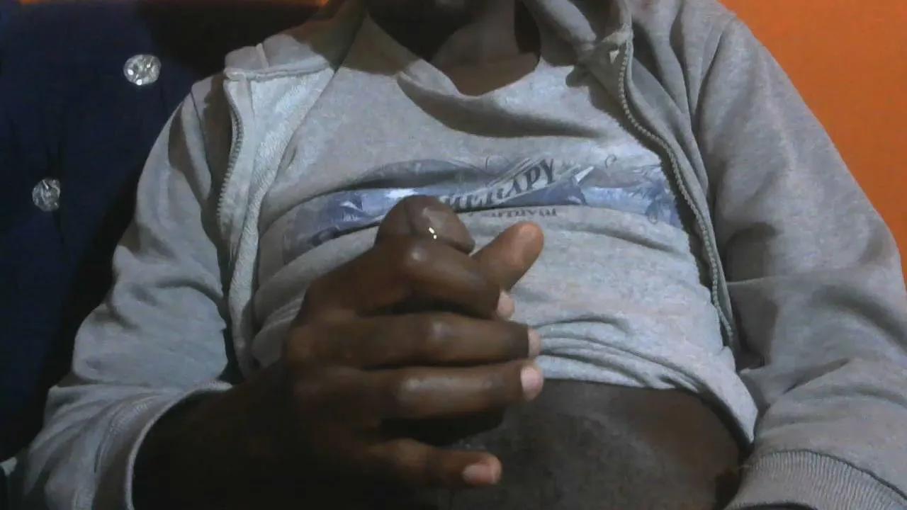 Offline njorozonk on Cam4