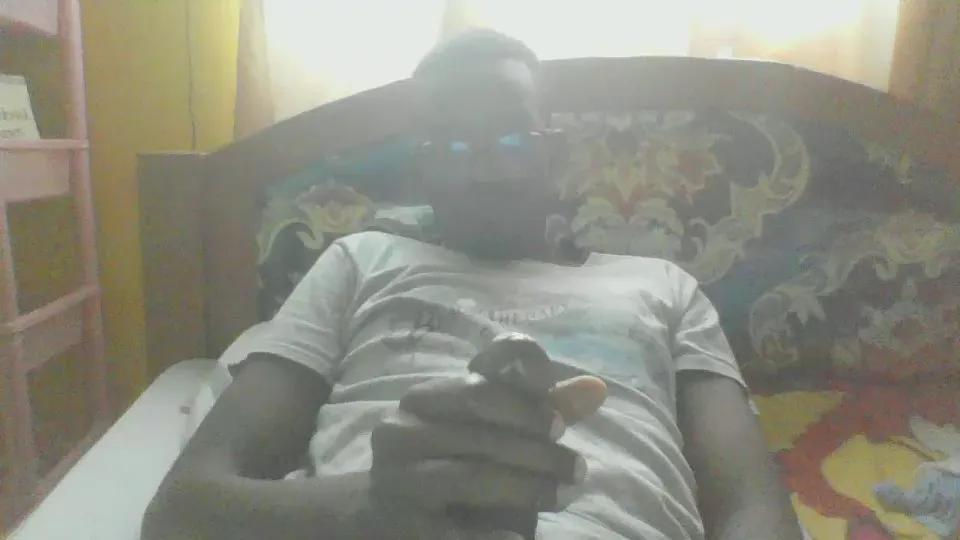 Offline njorozonk on Cam4