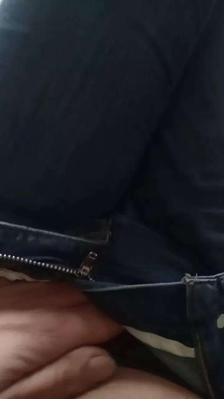Noemymonella on Cam4 