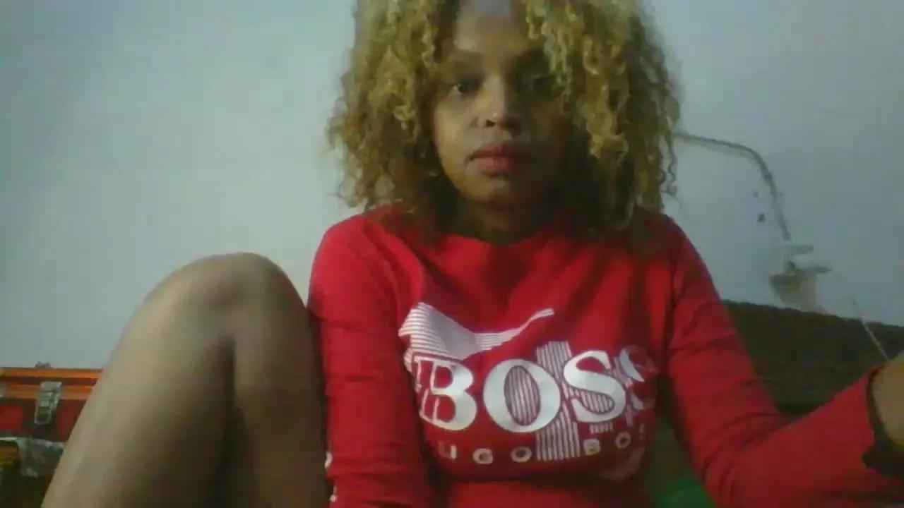 Nrina — Freechat on Cam4