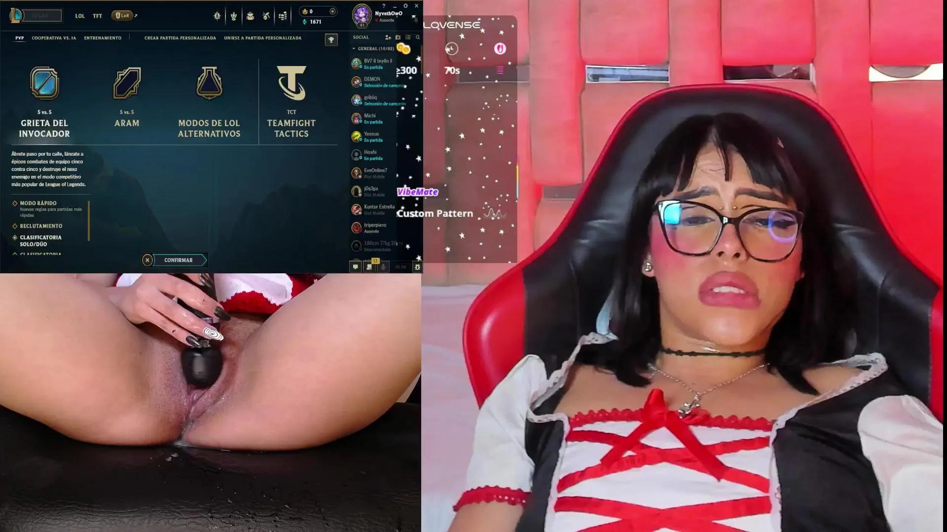 Freechat Nyveth on Cam4