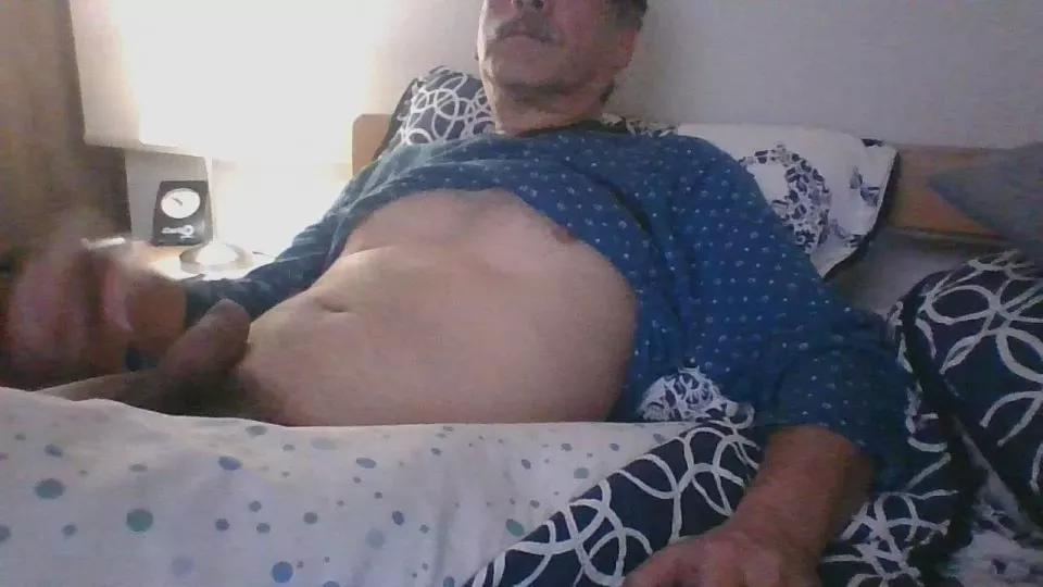 ocorrea1 on Cam4 