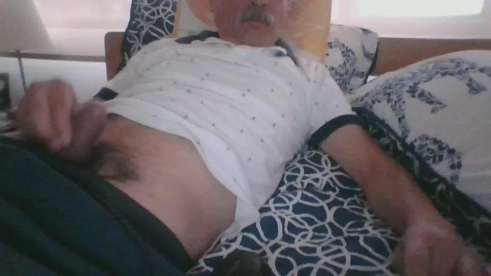 ocorrea1 on Cam4 