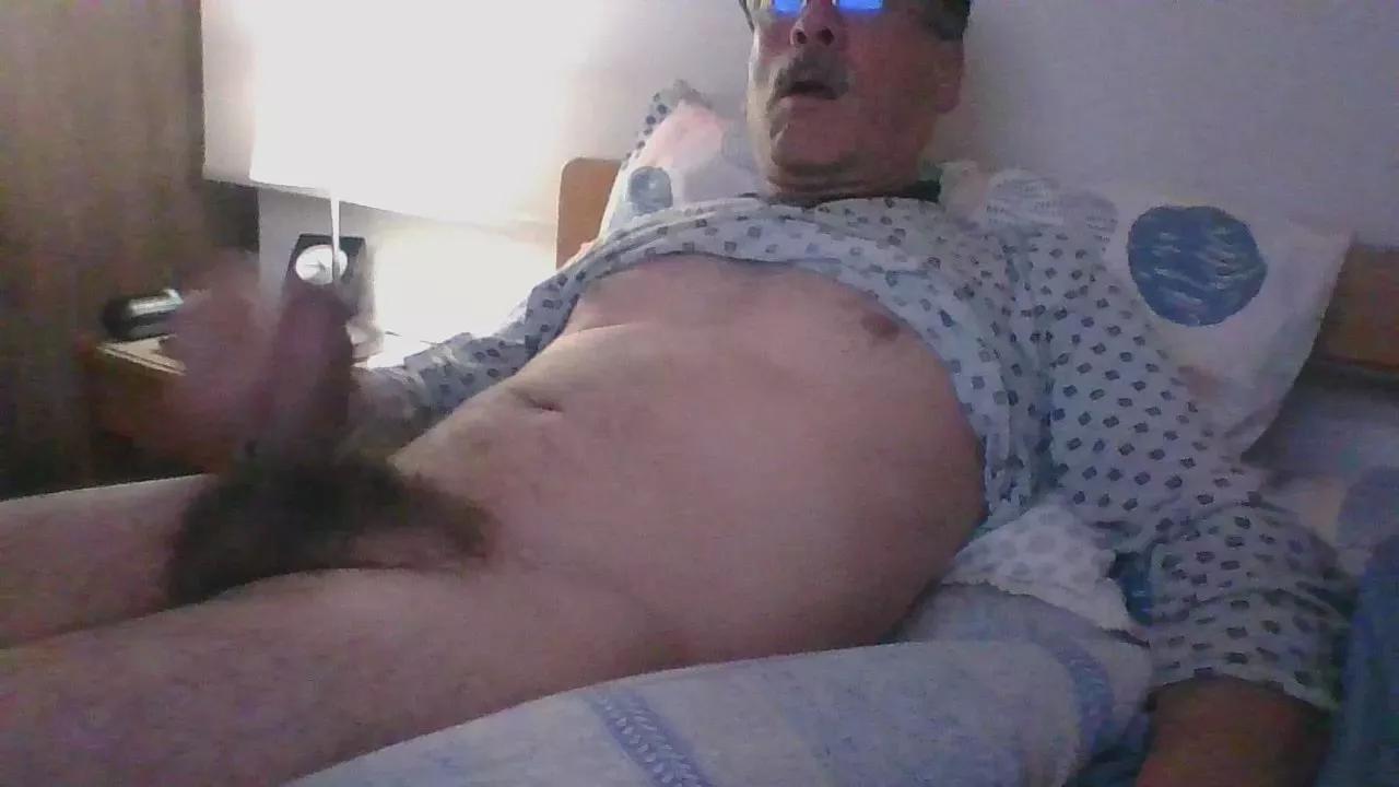 ocorrea1 on Cam4 