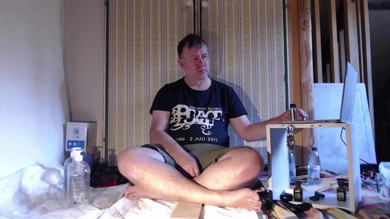 Offline okavango on Cam4