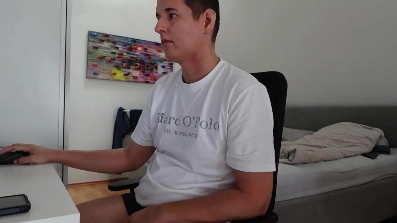 olli_36 on Cam4 