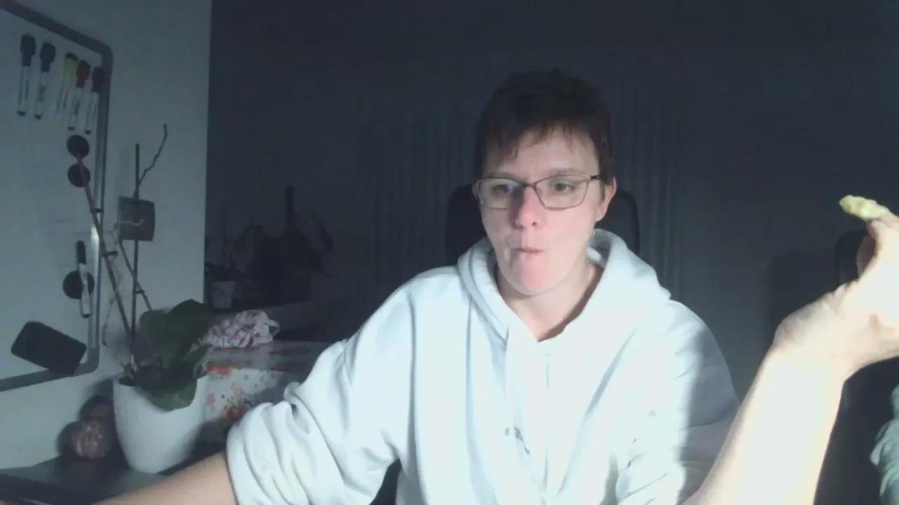Offline oOSUSIOo on Cam4