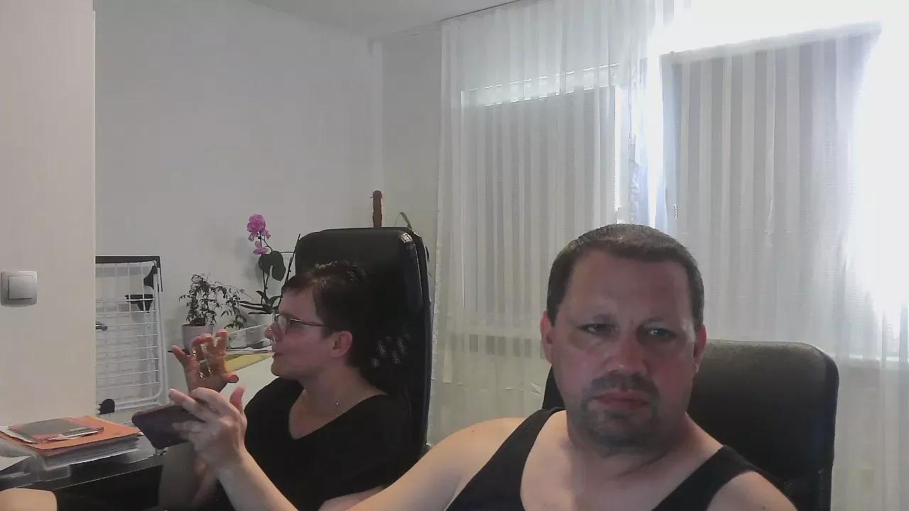 Offline oOSUSIOo on Cam4
