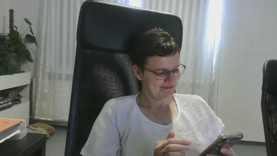 Offline oOSUSIOo on Cam4