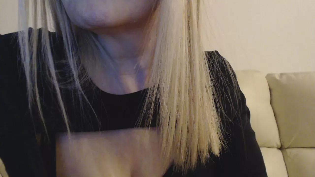 orchideahot on Cam4 