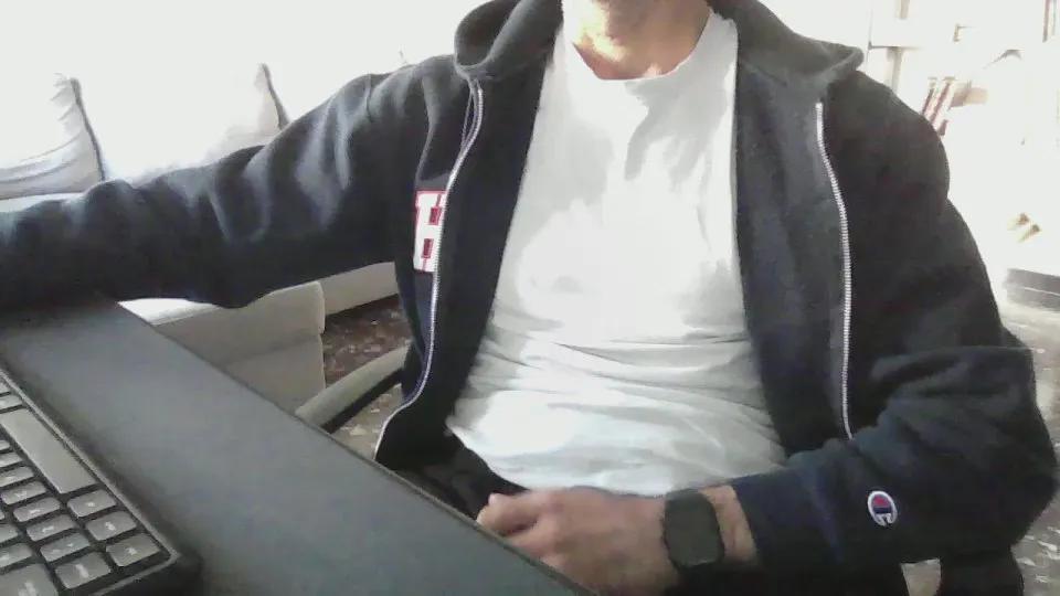 Offline orwar on Cam4