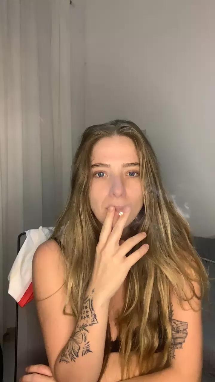 Offline Oxeniki on Cam4