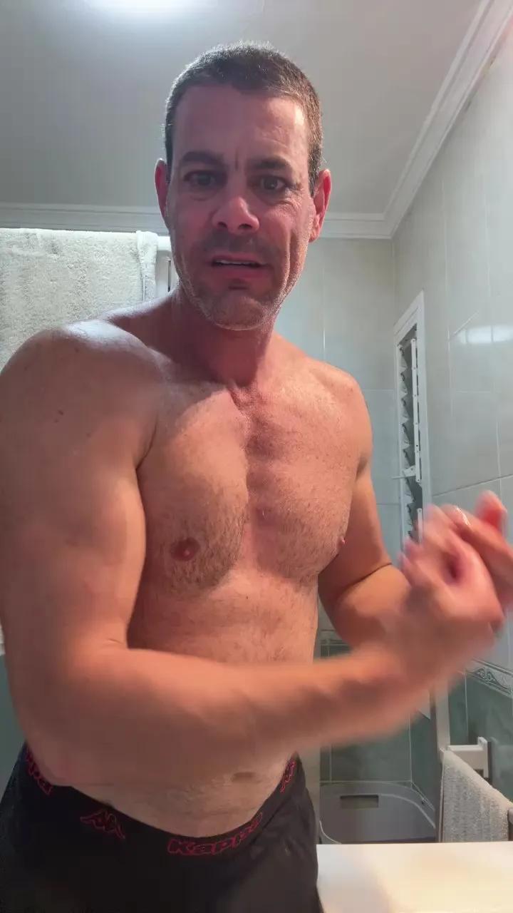 pablodavid15 — Freechat on Cam4