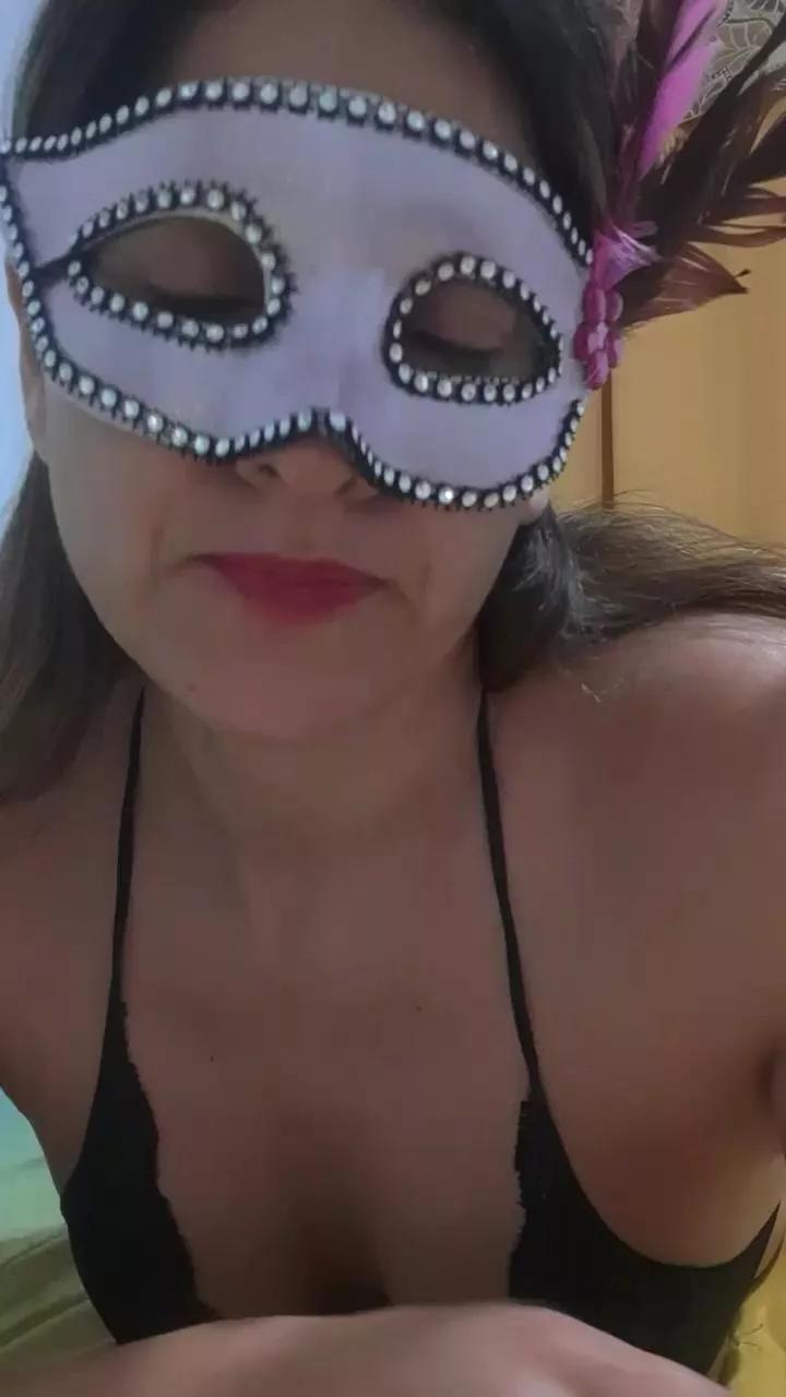 PaolaFire on Cam4 