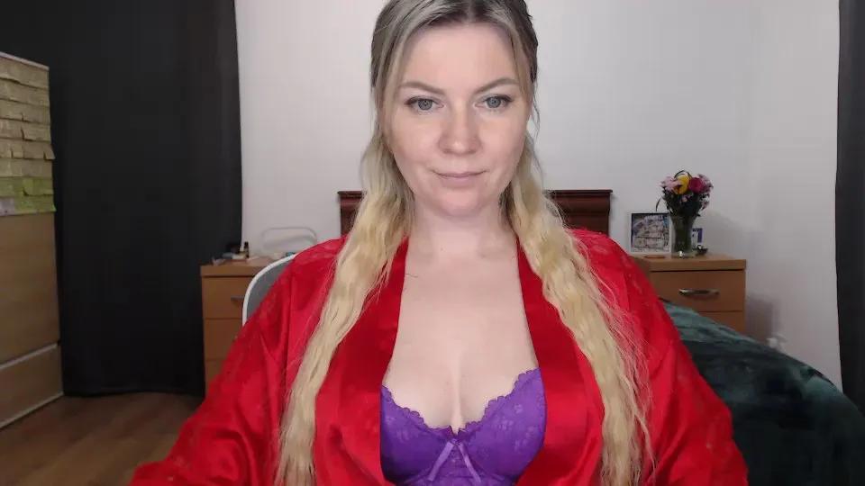 ParadiseAlina on Cam4 