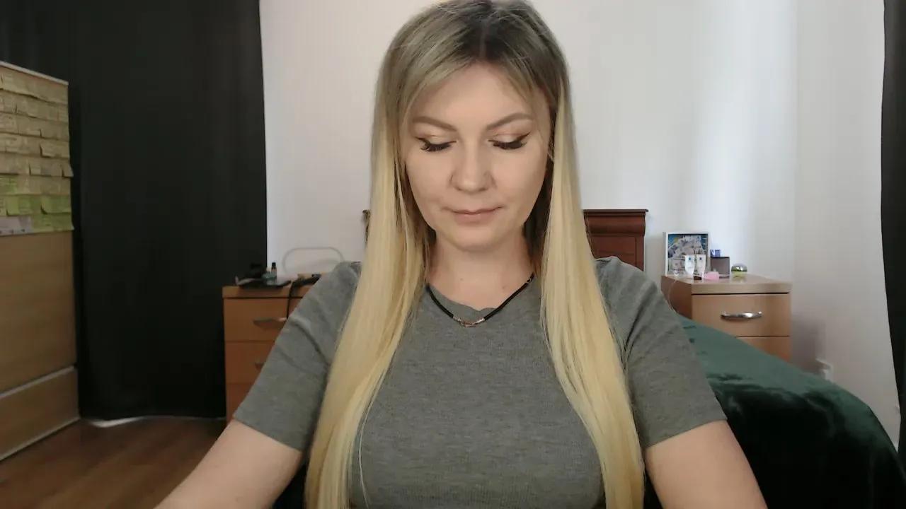 ParadiseAlina on Cam4 