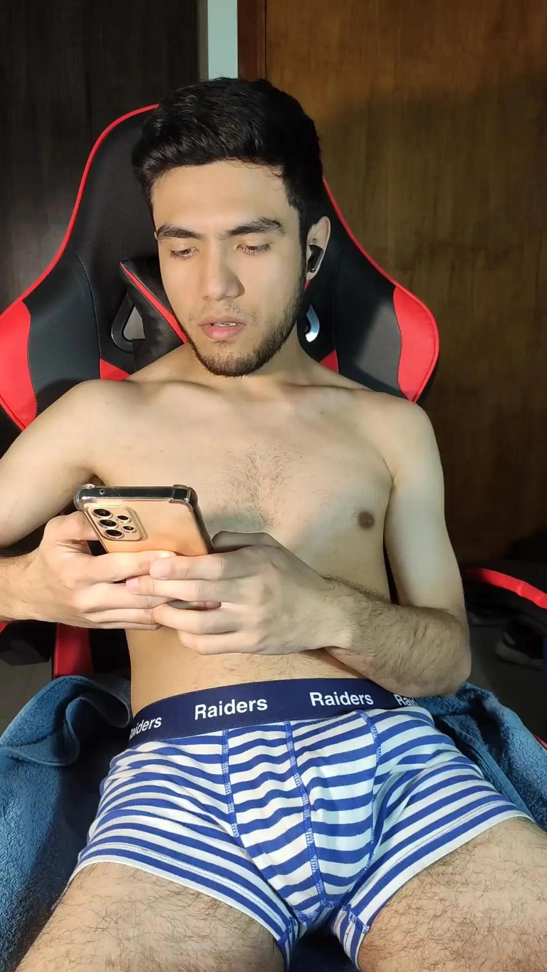 Offline pattcammodel on Cam4