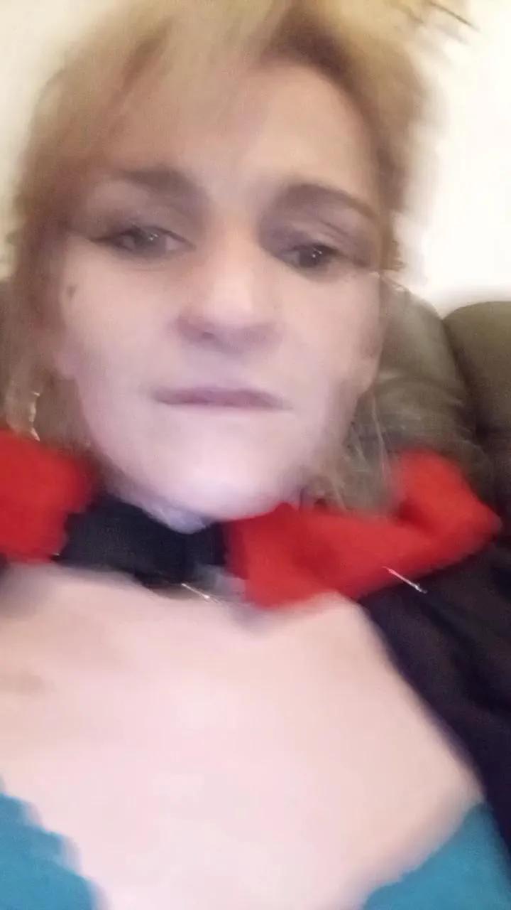 Offline Pechefraise30 on Cam4